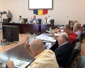 PDL VREA, PNL NU. LA BUZĂU, ALIANŢA PNL-PDL NU SE FACE ÎNCĂ