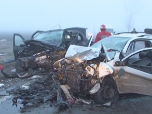 ACCIDENT RUTIER GRAV, PRODUS DIN CAUZA UNUI PORC. O PERSOANĂ A DECEDAT ŞI ALTE CINCI AU AJUNS LA SPITAL
