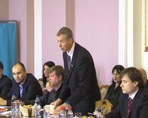 CONSILIERII PNL S-AU FĂCUT DE RÂS ÎN ŞEDINŢA CLM. CITIŢI DETALII PICANTE