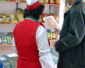 PREGĂTIRI DE PAŞTE