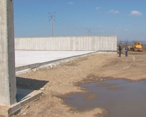 LA VERNEŞTI, GUNOIUL DE GRAJD MERGE LA RAMPĂ