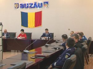 ÎN SLUJBA CETĂŢENILOR