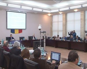 ALTĂ BELEA! NOUA MATERNITATEA N-ARE PARCARE!