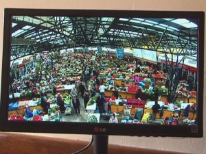 SUPRAVEGHERE VIDEO ÎN PIAŢĂ CENTRALĂ. CONTRA HOŢILOR ŞI PENTRU UN COMERŢ CIVILIZAT