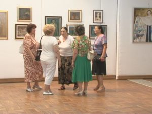 CINCI ARTIŞTI DIN FOCŞANI EXPUN LA BUZĂU. EXPOZIŢIA VA STA PE SIMEZE PÂNĂ PE 7 AUGUST