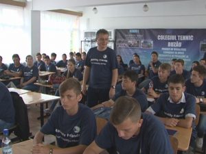 ELEVII DE LA TEHNIC S-AU ÎNTORS DIN PORTUGALIA. AU VENIT IMPRESIONAŢI DE OAMENI ŞI LOCURI