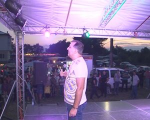 COMUNE  ÎN SĂRBĂTOARE. DISTRACŢIE LA MUNTE - LA ODĂILE ŞI LA CÂMP - LA GLODEANU SILIŞTEA 