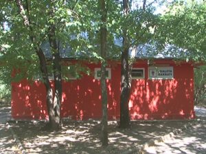 TOALETELE PUBLICE, SOLICITATE DE BUZOIENI. AUTORITĂŢILE SUSŢIN CĂ NU E NEVOIE DE ALTELE NOI