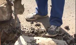 ECHIPA DE ASFALTAT TROTUARE A FOST DESFIINŢATĂ. VICELE ALEXANDRU DUNEL NU A FOST DE ACORD CU IDEEA LUI SEBASTIAN RADU