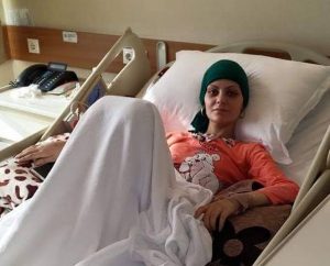 DANIELA A PLECAT. AVEA DOAR  27 DE ANI. UN BĂIEŢEL DE TREI ANI VA CREŞTE FĂRĂ MAMĂ