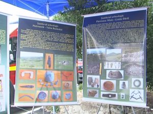 MUST, FETE FRUMOASE ŞI... ARHEOLOGIE. STAND AL MUZEULUI JUDEŢEAN LA „SĂRBĂTOREA VINULUI”