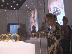 TEZAURUL REVINE ACASĂ. AURUL ŞI ARGINTUL STRĂBUNILOR, LA MUZEUL JUDEŢEAN