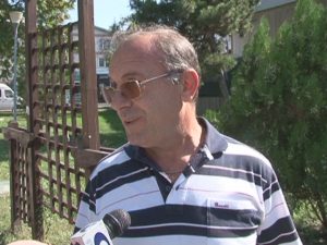 AR TREBUI CA PREOŢII SĂ PLĂTEASCĂ TAXE ŞI IMPOZITE?