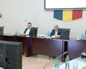 ADRIAN PETRE PLEACĂ DE LA CULTURĂ. VA RĂMÂNE ŞEF PESTE FOTBALUL BUZOIAN