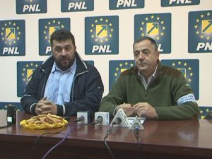 PENELIŞTII BUZOIENI N-AU FOST ÎNTREBAŢI DE SĂNĂTATE. LIBERALII, DERANJAŢI CĂ AU LIPSIT DE LA NEGOCIERILE CU DOCTORII