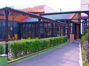 BERĂRIE ÎNCHISĂ DE POMPIERI. S-A DICTAT ŞI O AMENDĂ RECORD: 1 MILIARD DE LEI VECHI