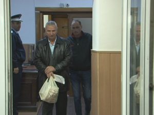 AREST PREVENTIV PENTRU DIRECTORUL ECONOMIC DIN PRIMĂRIE. IATĂ LISTA FIRMELOR SUSPECTATE DE ÎNLESNIRI LA PLATA TAXELOR