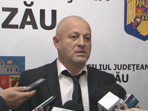 ALEGERI PENTRU PREŞEDINTELE CJ BUZĂU. LA SFÂRŞITUL LUNII SE VA ALEGE ŞI AL DOILEA VICE