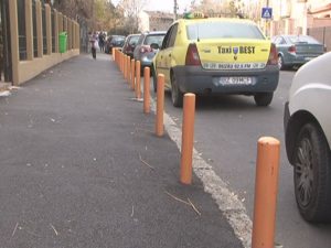 ORAŞUL STÂLPILOR PORTOCALII. SOLUŢIE ÎMPOTRIVA ŞOFERILOR NESIMŢIŢI