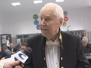 DOUĂ BUSTURI AU FOST DEZVELITE LA HASDEU. DOI ACADEMICIENI VOR ÎMBOGĂŢI LABORATORUL DE FIZICĂ