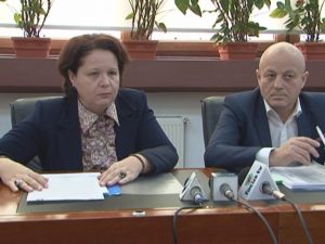 BANI EUROPENI INVESTIŢI LA BUZĂU. LAUDE PENTRU ZONA PRIVATĂ, CRITICĂ PENTRU PRIMĂRIA BUZĂU