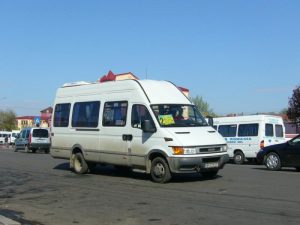 S-A LICITAT ŞI LINIA DE MAXI TAXI 2M. PENTRU UN AN PREŢUL BILETULUI VA RĂMÂNE 1,5 LEI