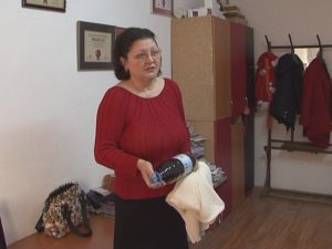 CE PĂŢESC ALBITURILE CÂND CURGE APĂ MURDARĂ? O BUZOIANCĂ A FOLOSIT MAŞINA DE SPĂLAT LA MOMENTUL NEPOTRIVIT