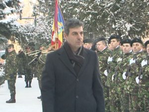 EMOŢII PENTRU MILITARII BUZOIENI. MINISTRUL APĂRĂRII A VENIT ÎN INSPECŢIE