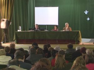 ÎNTÂLNIRE ÎNTRE DIRECTORII DE ŞCOLI ŞI NOUA ŞEFĂ A IŞJ. ÎNGRIJORARE DIN CAUZA SCĂDERII NUMĂRULUI DE ELEVI