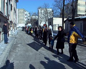 BUZOIENII, INVITAŢI LA HORA UNIRII. SUNT PREGĂTITE SURPRIZE PENTRU CEI PREZENŢI