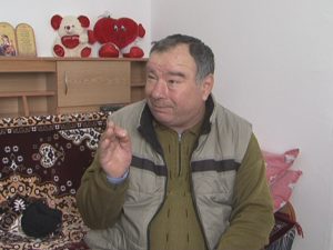 TAXELE LA PRIMĂRIE S-AU DUBLAT. O DATĂ PLĂTEŞTE SOŢUL, O DATĂ SOŢIA