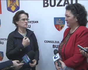 ÎNTÂLNIRE LA BUZĂU A CNDR. SE CERE RESPECTAREA DREPTURILOR PERSOANELOR CU HANDICAP
