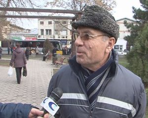 CE POEZII DE EMINESCU VĂ MAI AMINTIŢI?