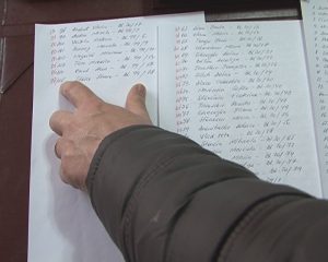 COMPANIA DE APĂ CERE NUMĂRUL DE TELEFON AL BUZOIENILOR. CONSUMATORII AR URMA SĂ FIE ANUNŢAŢI RAPID ÎN CAZ DE AVARIE. ŞEFII DE ASOCIAŢIE DE PROPRIETARI SE TEM CĂ TABELELE VOR FI FOLOSITE ELECTORAL