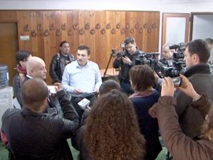 CONFLICT ÎNTRE ŞEFUL NEAGU ŞI CONSILIERUL TĂNASE. SCENE COMICE ÎN ŞEDINŢA CJ DE AZI