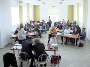 S-AU ASOCIAT NOUĂ PRIMĂRII. DEZABATERE PUBLICĂ A GAL VALEA SLĂNICULUI