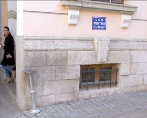 PRIMA ZI DE INTERDICŢIE. S-A FUMAT MAI PUŢIN ŞI ÎN AER LIBER