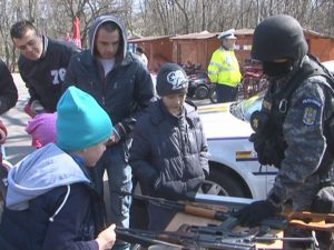 ZIUA POLIŢIEI. POLIŢIŞTII BUZOIENI AU SĂRBĂTORIT ÎN AVANS