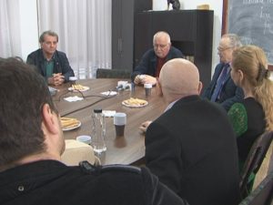 GRUP DE INTELECTUALI SPRIJINĂ UN CANDIDAT INDEPENDENT. PAUL NEGOIŢĂ SE BUCURĂ DE SUSŢINERE