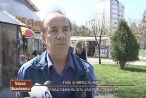 TAXE ŞI IMPOZITE MARI. STRĂZI NEASFALTATE SAU PLINE DE GROPI