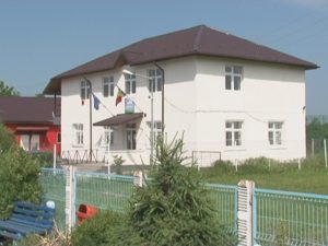 RENĂSCUT DIN PROPRIA CENUŞĂ. CENTRUL LOCAL APIA DIN MIHĂILEŞTI A FOST REABILITAT