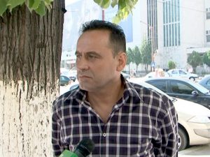 FRF DICTEAZĂ SANCŢIUNI ÎN DOSARUL BLATURILOR. ION VIOREL, SUSPENDAT DIN FOTBAL PENTRU 2 ANI ŞI PENALIZAT CU 200.000 LEI.  ALŢI DOI ANTRENORI ŞI 14 JUCĂTORI AU FOST AMENDAŢI ŞI SUSPENDAŢI