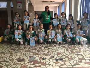 BISTRIŢA, VENIM! MAJORETELE DE LA GIRL’S DANCE VOR TROFEUL DE LA CAMPIONATUL NAŢIONAL DE MAJORETE
