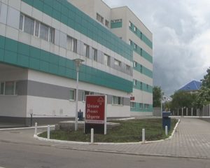 „MUŞAT DOBOŞ”, NUMELE NOII MATERNITĂŢI. PREŞEDINTELE CJ ADUCE UN OMAGIU RENUMITULUI MEDIC