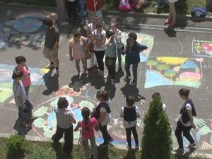 ORAŞUL COPIILOR. SUTE DE COPII AU IEŞIT PE STRĂZI DE ZIUA LOR