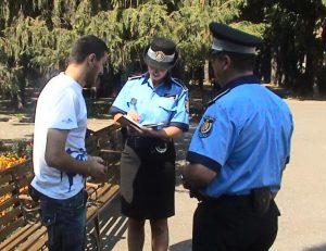 SE FAC DISPONIBILIZĂRI LA POLIŢIA LOCALĂ. 30 DE OAMENI VOR FI DAŢI AFARĂ ÎN PRIMA TRANŞĂ