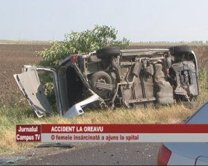 ACCIDENT LA OREAVU. O FEMEIE ÎNSĂRCINATĂ A AJUNS LA SPITAL