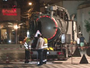 ADIO ŞANŢURI ŞI GROPI. INTERVENŢIE FĂRĂ SĂPĂTURI LA REŢEAUA DE CANALIZARE