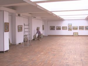 DUBLU EVENIMENT EXPOZIŢIONAL. MÂINE VOR FI VERNISATE DOUĂ EXPOZIŢII PERSONALE