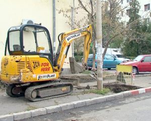 MUNCĂ SAU INSOLVENŢĂ. SITUAŢIE CONFLICTUALĂ LA PRESTCOM